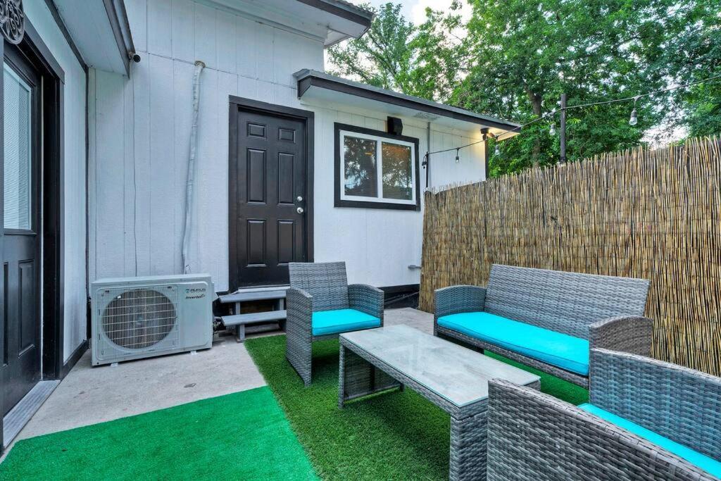 Great Value Stay Near Tesla Austin Exteriör bild