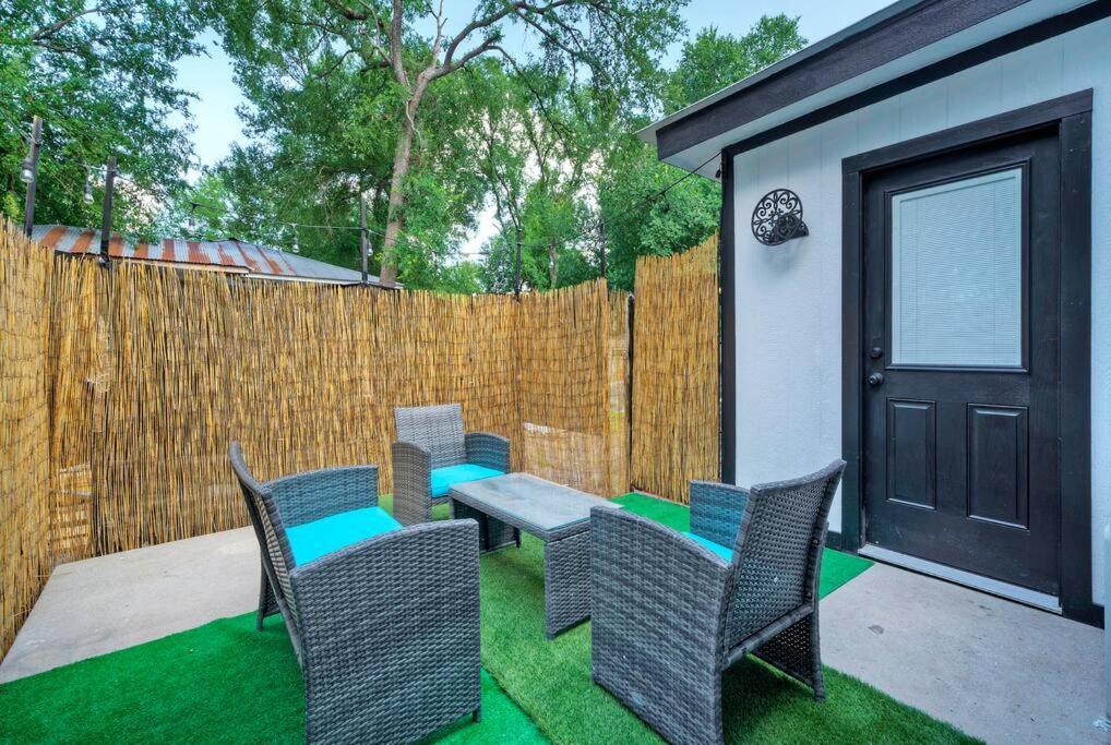 Great Value Stay Near Tesla Austin Exteriör bild